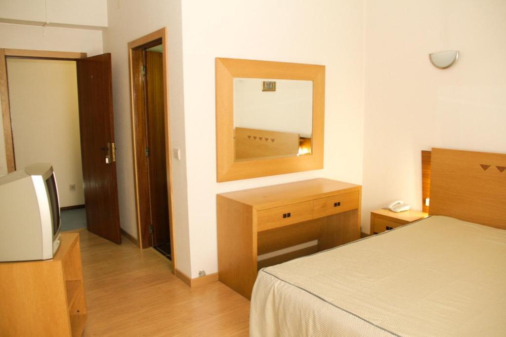 Hotel Chale Paredes Rum bild